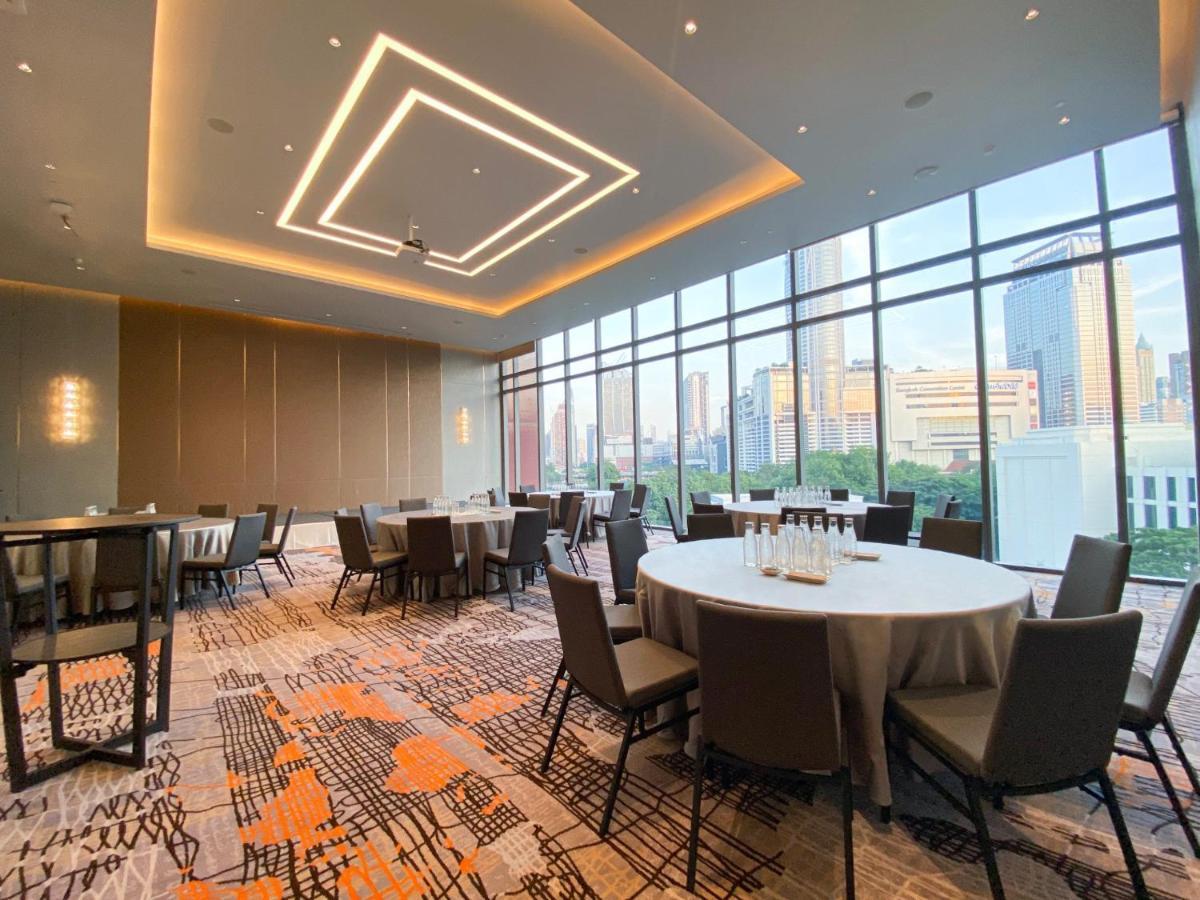 Chatrium Grand Бангкок Екстер'єр фото The 39th floor of the hotel